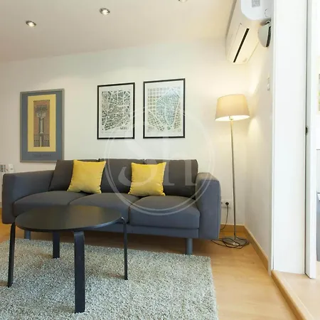 Bonito Apartamento En El Eixample Barcelona Exterior photo