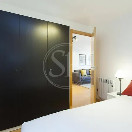 Bonito Apartamento En El Eixample Barcelona Exterior photo