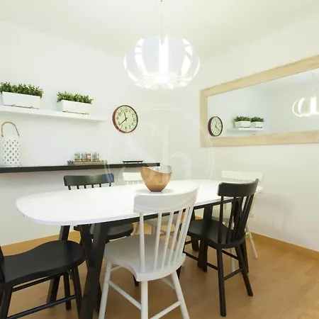 Bonito Apartamento En El Eixample Barcelona Exterior photo