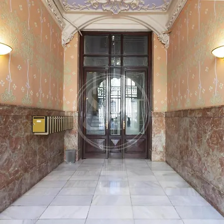 Bonito Apartamento En El Eixample Barcelona Exterior photo